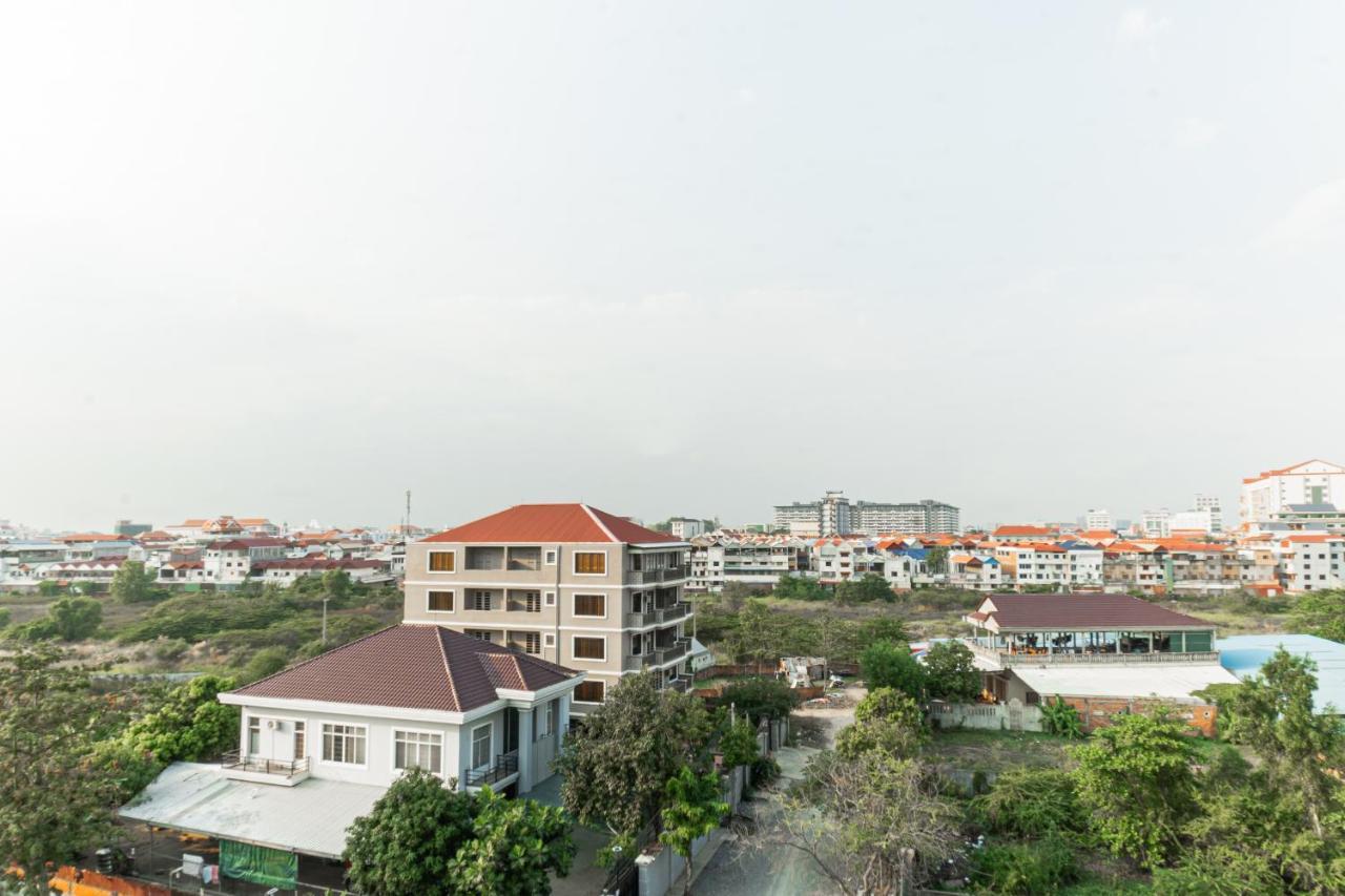 Ark Hotel Phnom Pen Exterior foto